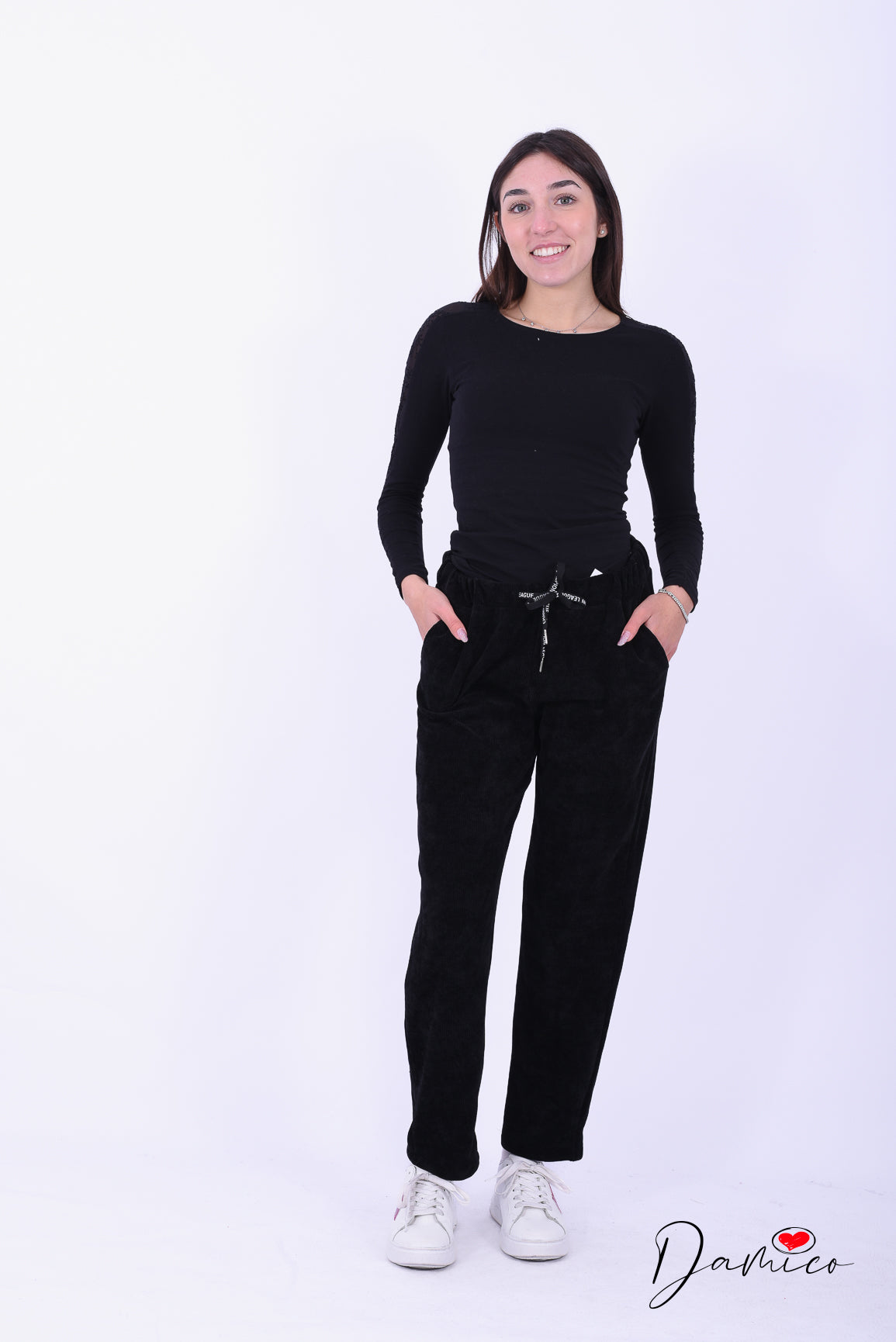 Pantaloni sportivi costinati