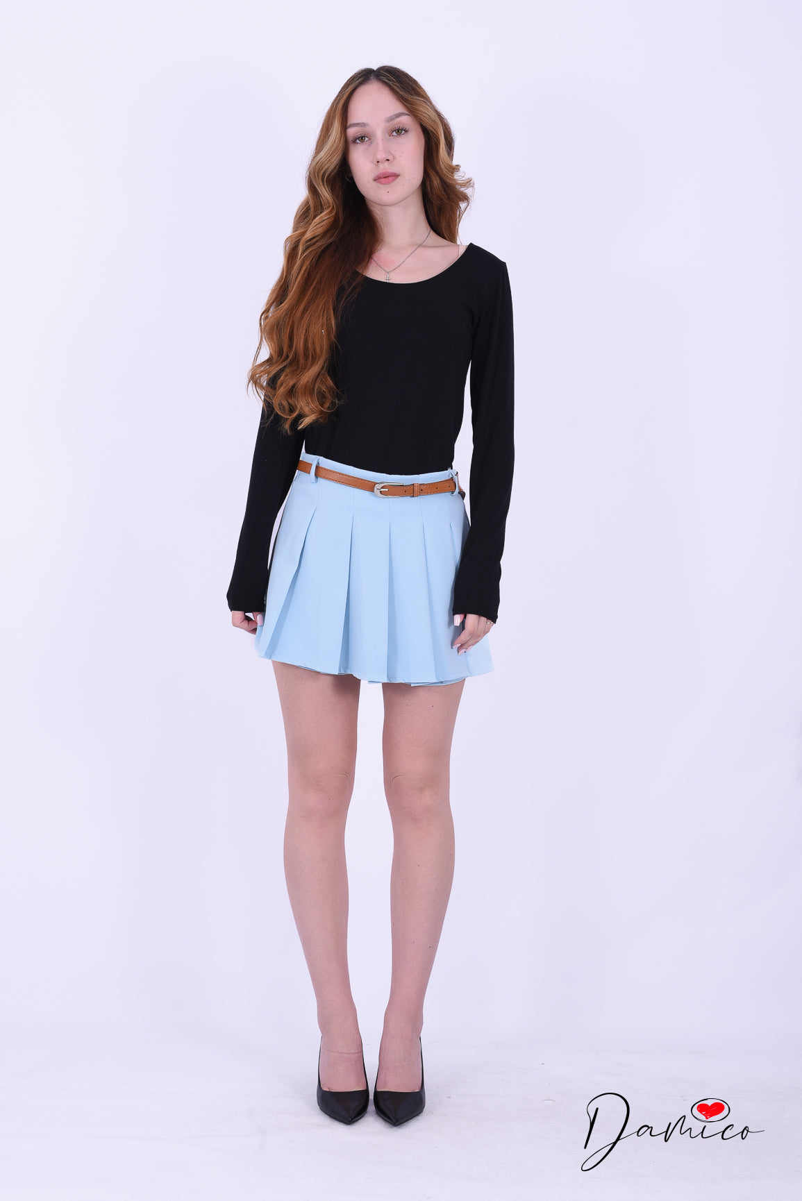 Gonna pantaloncino pieghe e cinturina