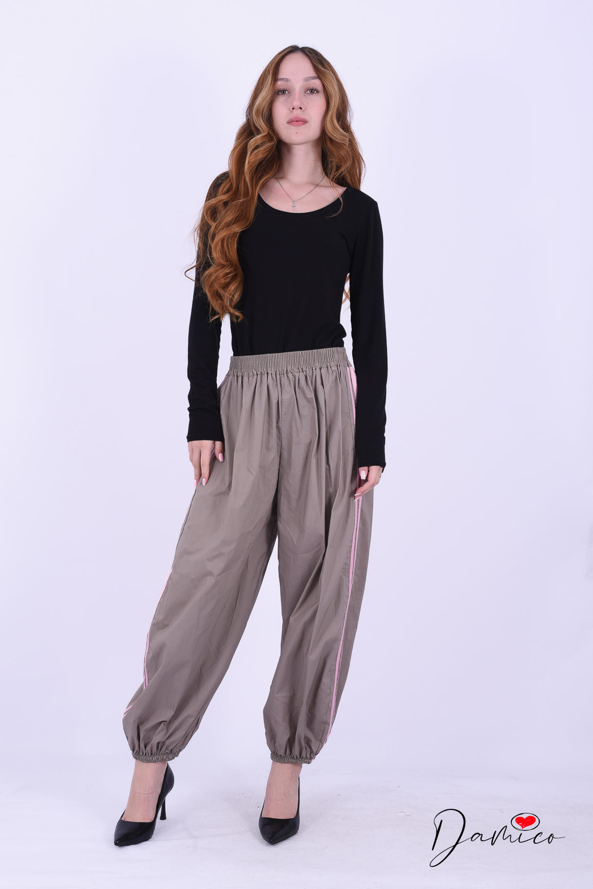 Pantaloni sportivi con polsino e bande tc