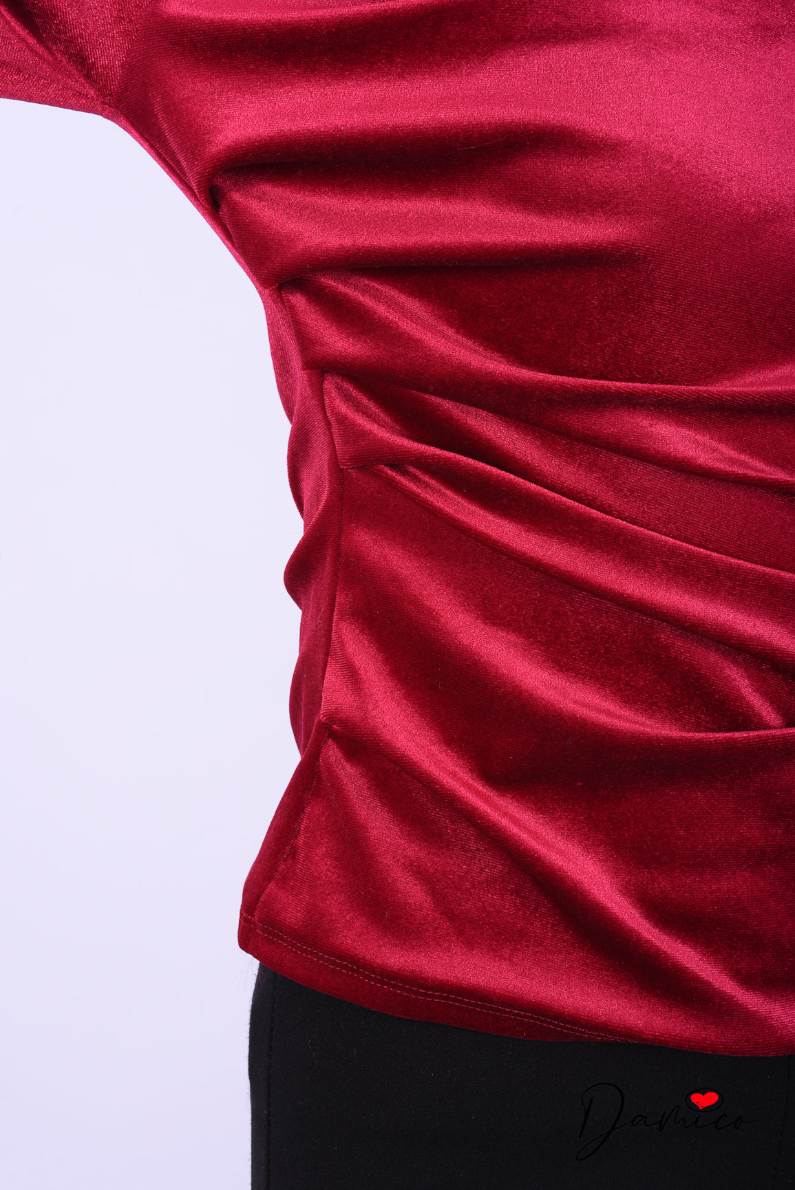 Maglia vellutata con drappeggio