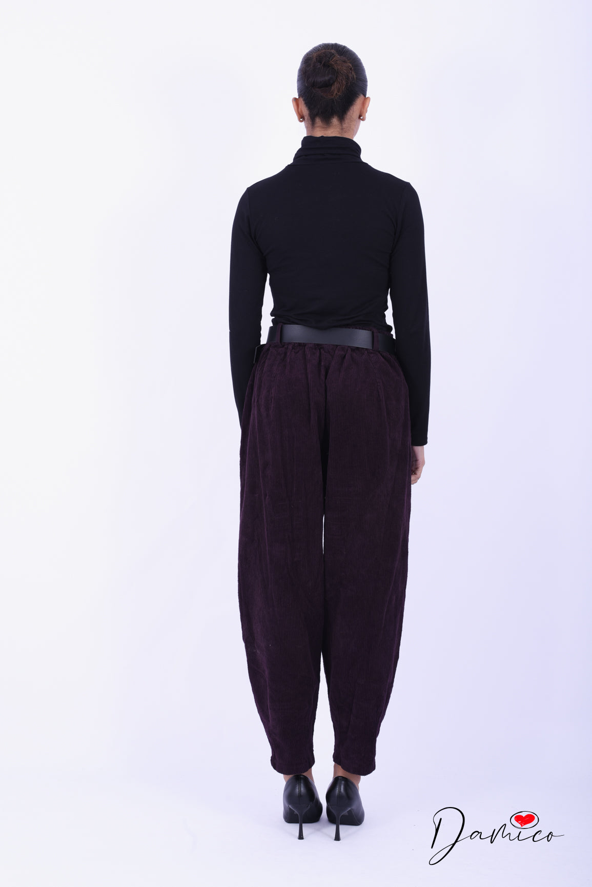 Pantaloni barrel costine