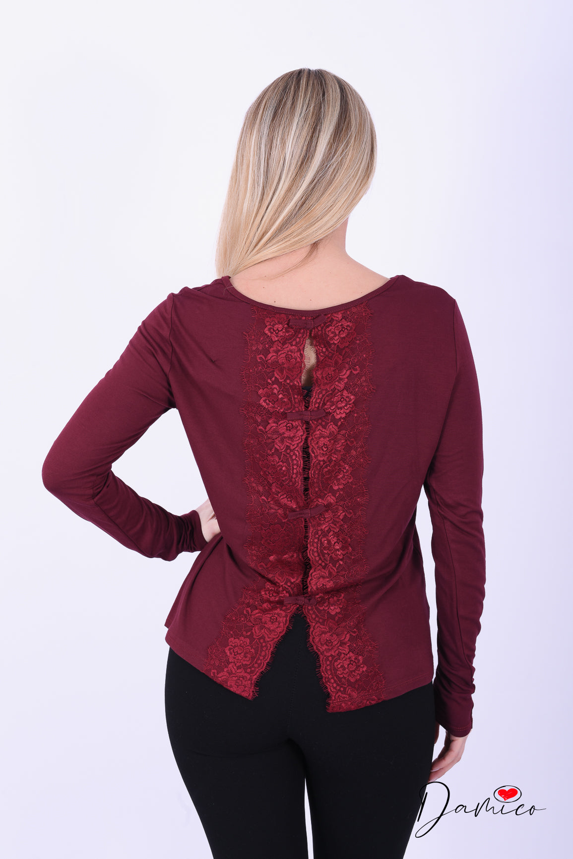 Maglia basica retro pizzo