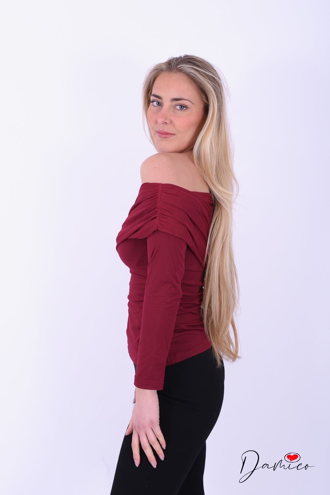 Maglia Shoulder off con tulle