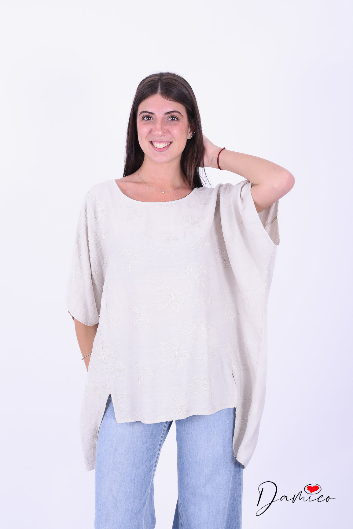 Maglia fiori in rilievo over