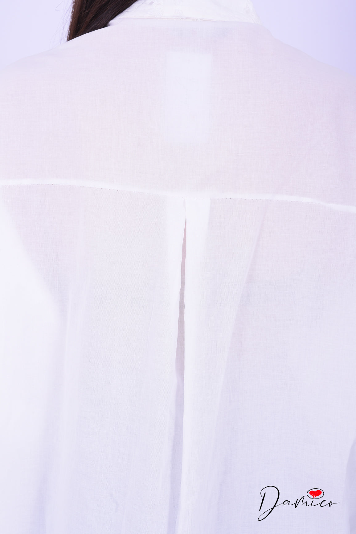 Camicia bianca torn a fiori
