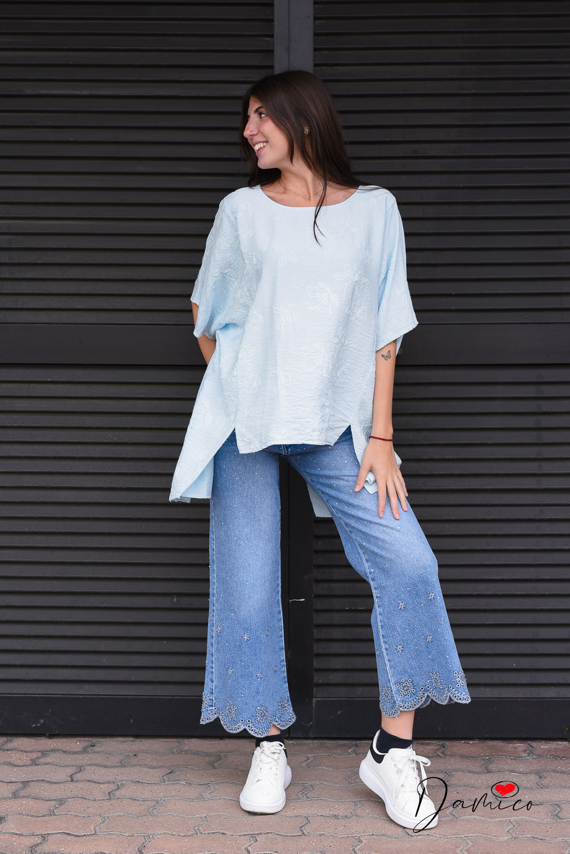 Maglia fiori in rilievo over