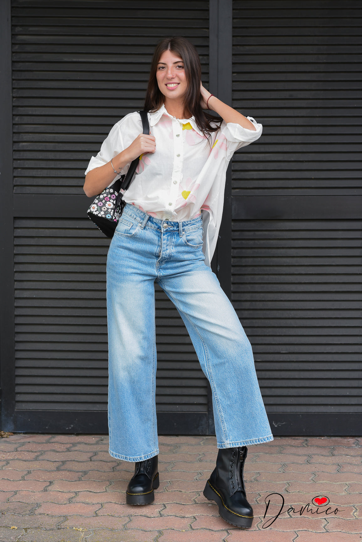Camicia bianca torn a fiori