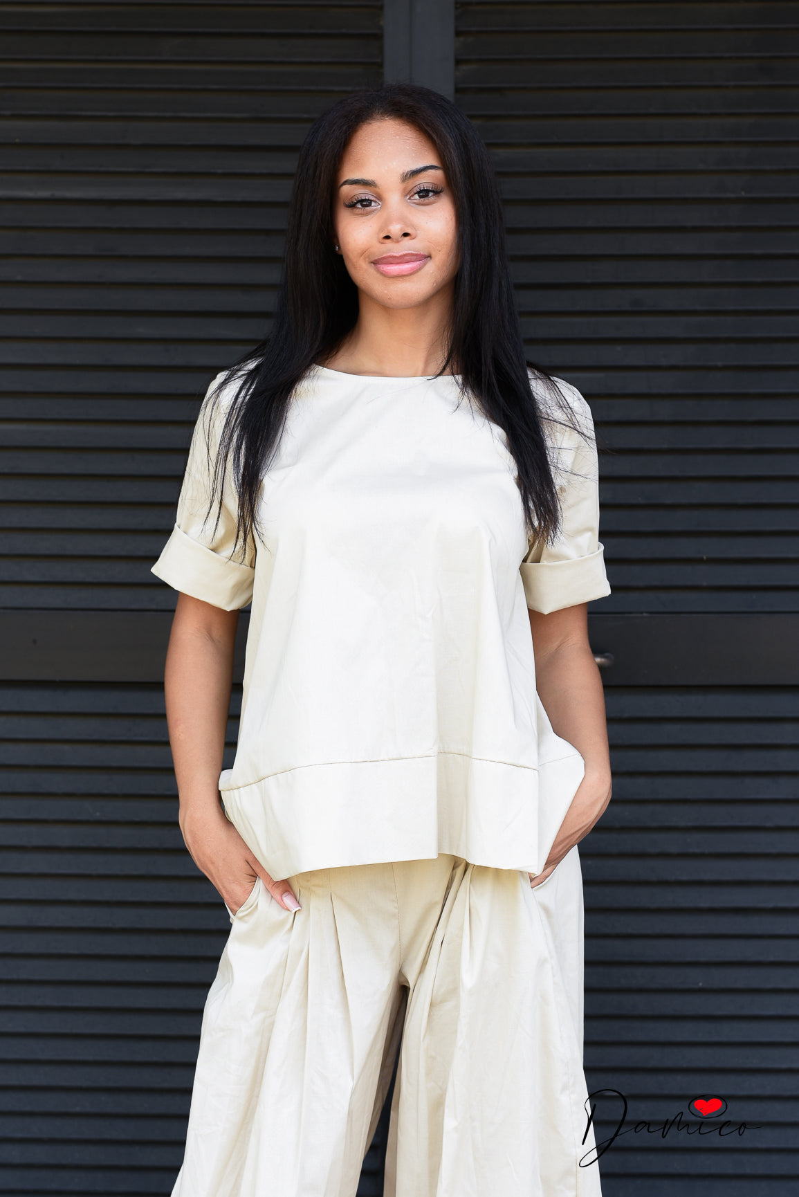 Blusa manica corta girocollo