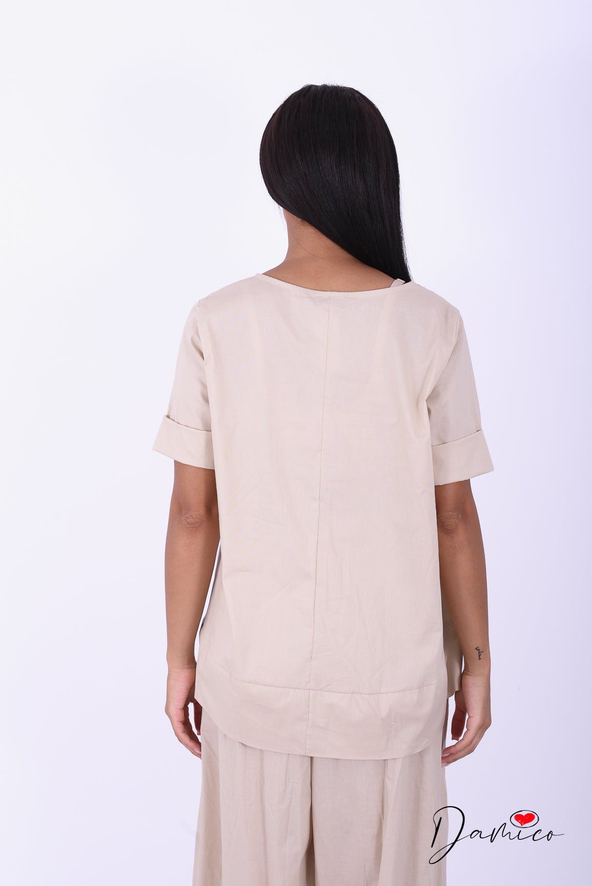 Blusa manica corta girocollo