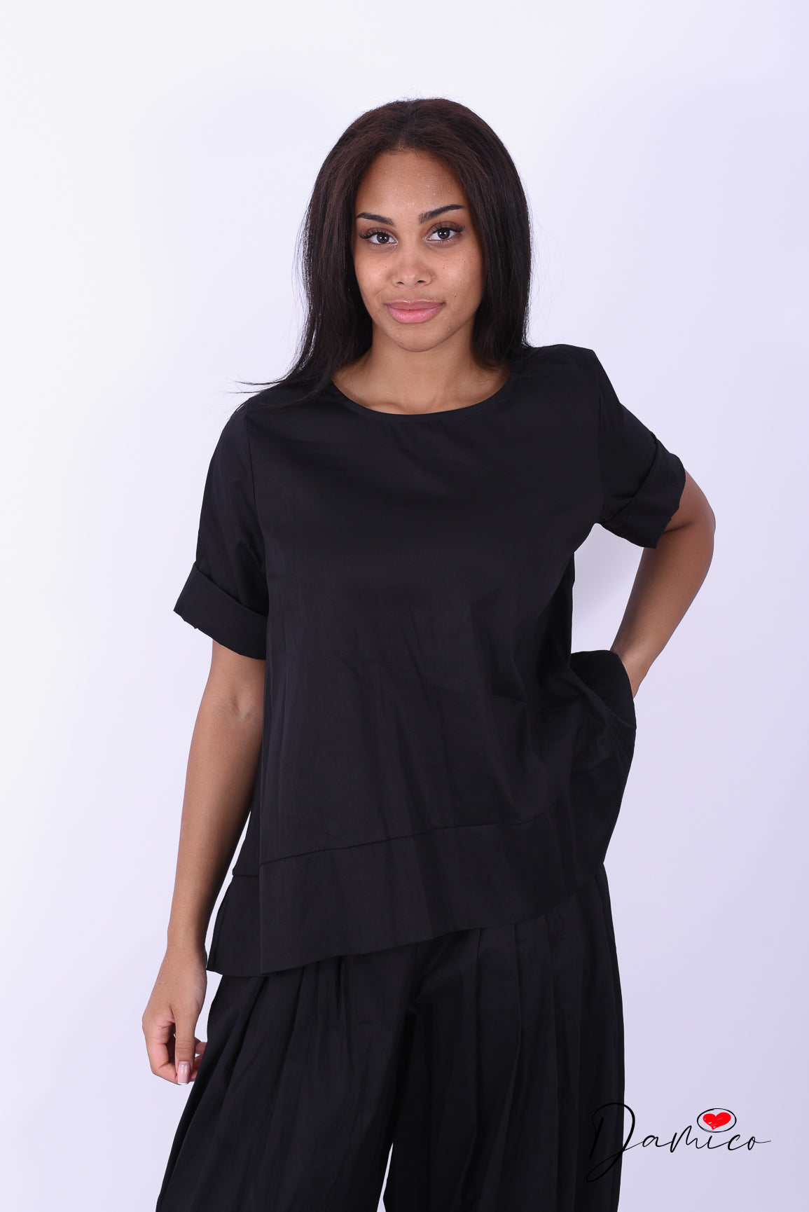 Blusa manica corta girocollo