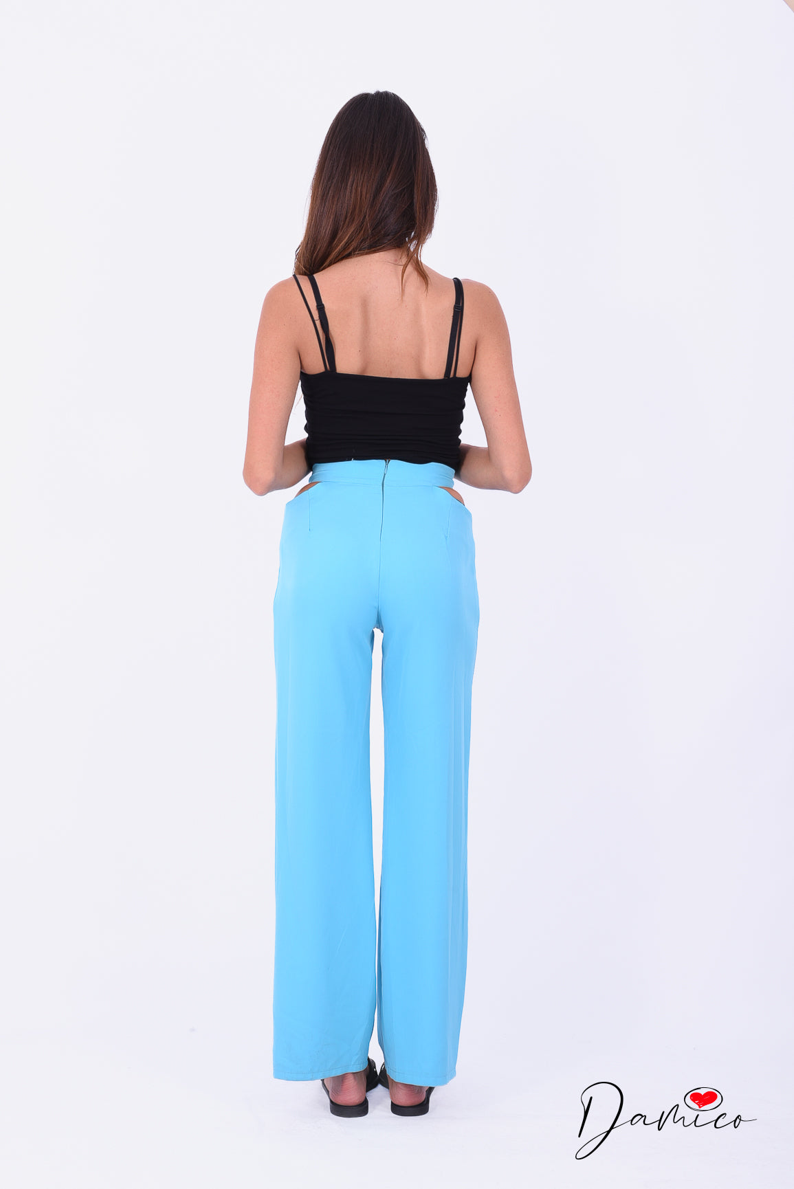 Pantalone con tagli