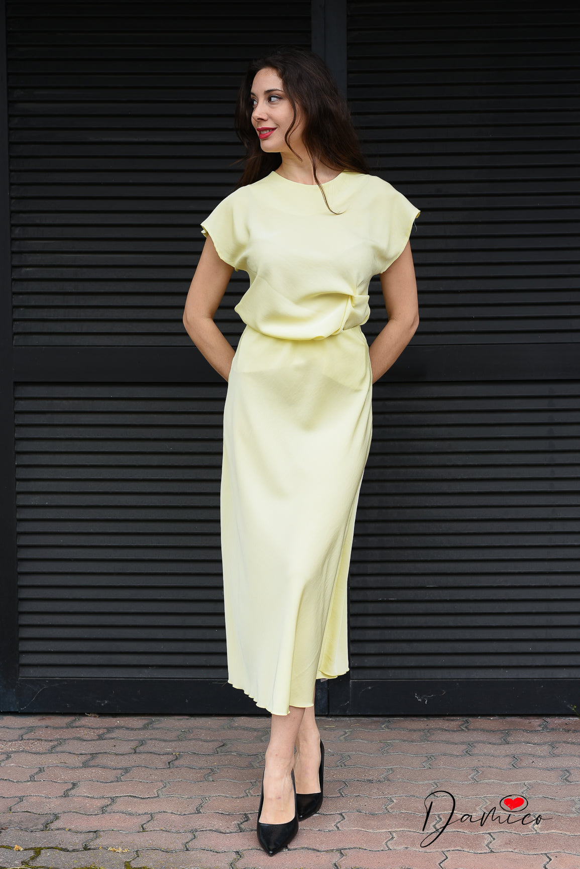 Blusa manica ad aletta sancrata