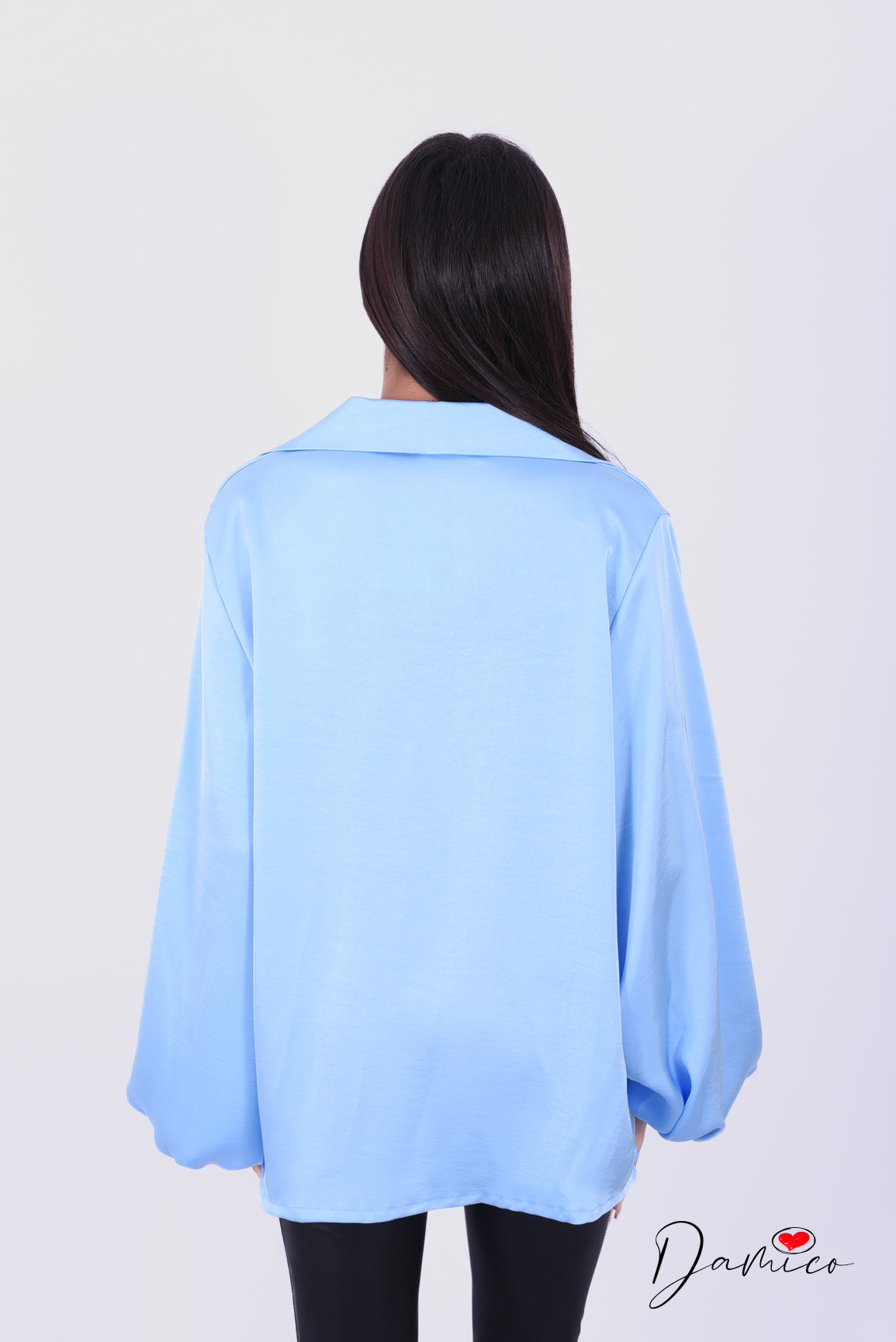 Blusa satin collo a V