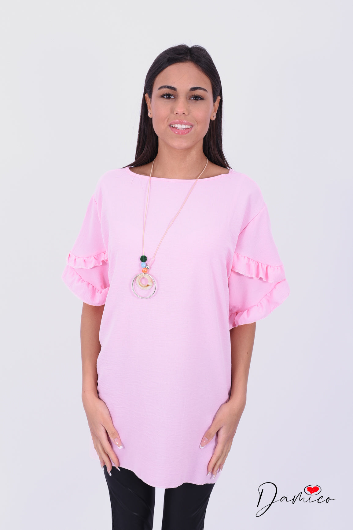 Blusa con collana
