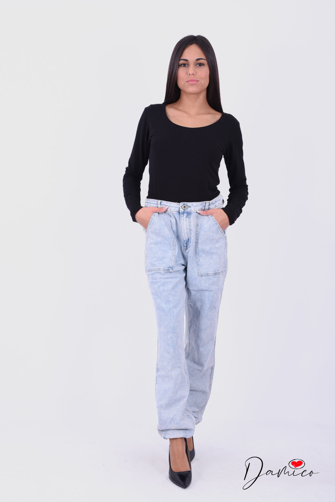 Jeans chiaro polsino