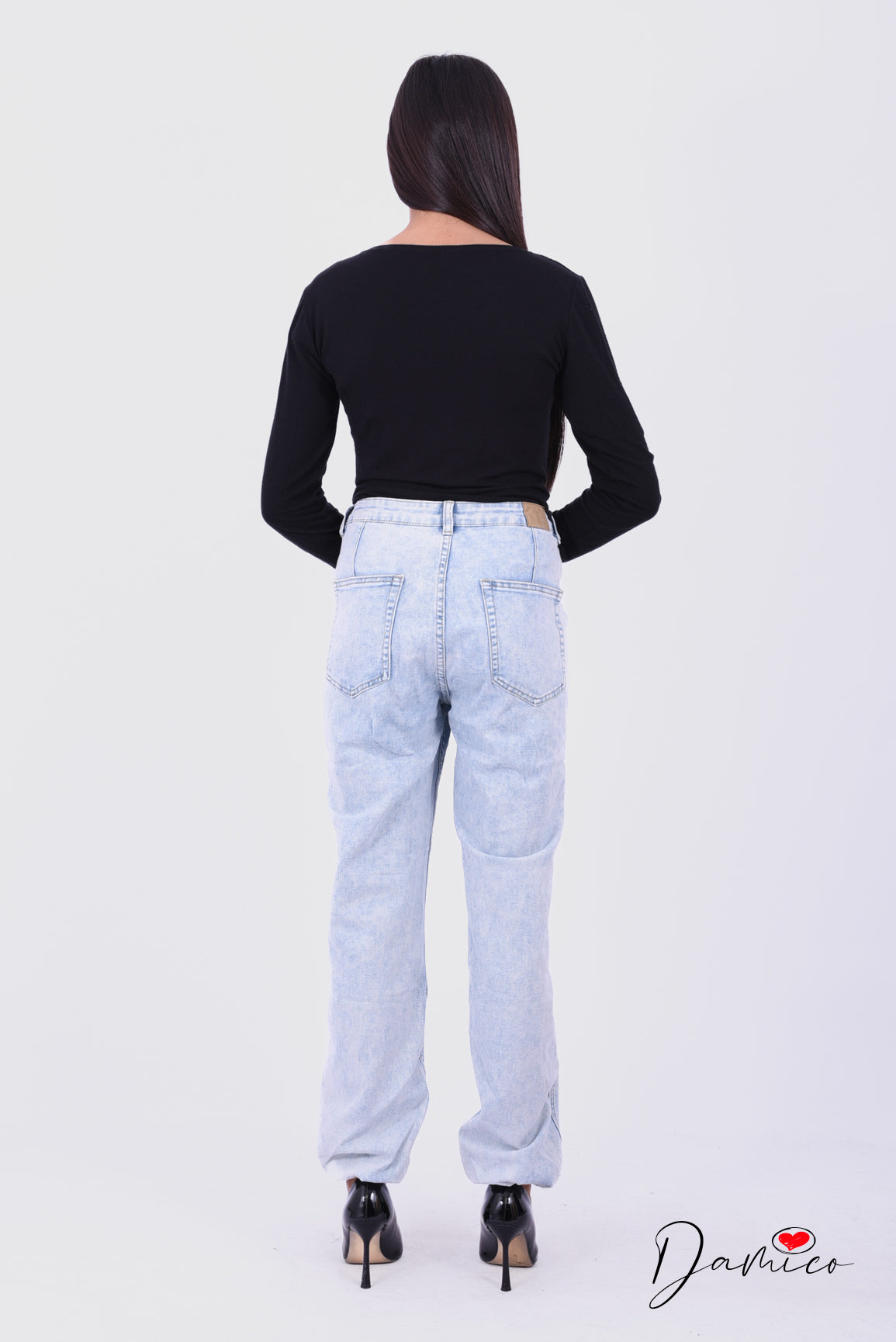 Jeans chiaro polsino