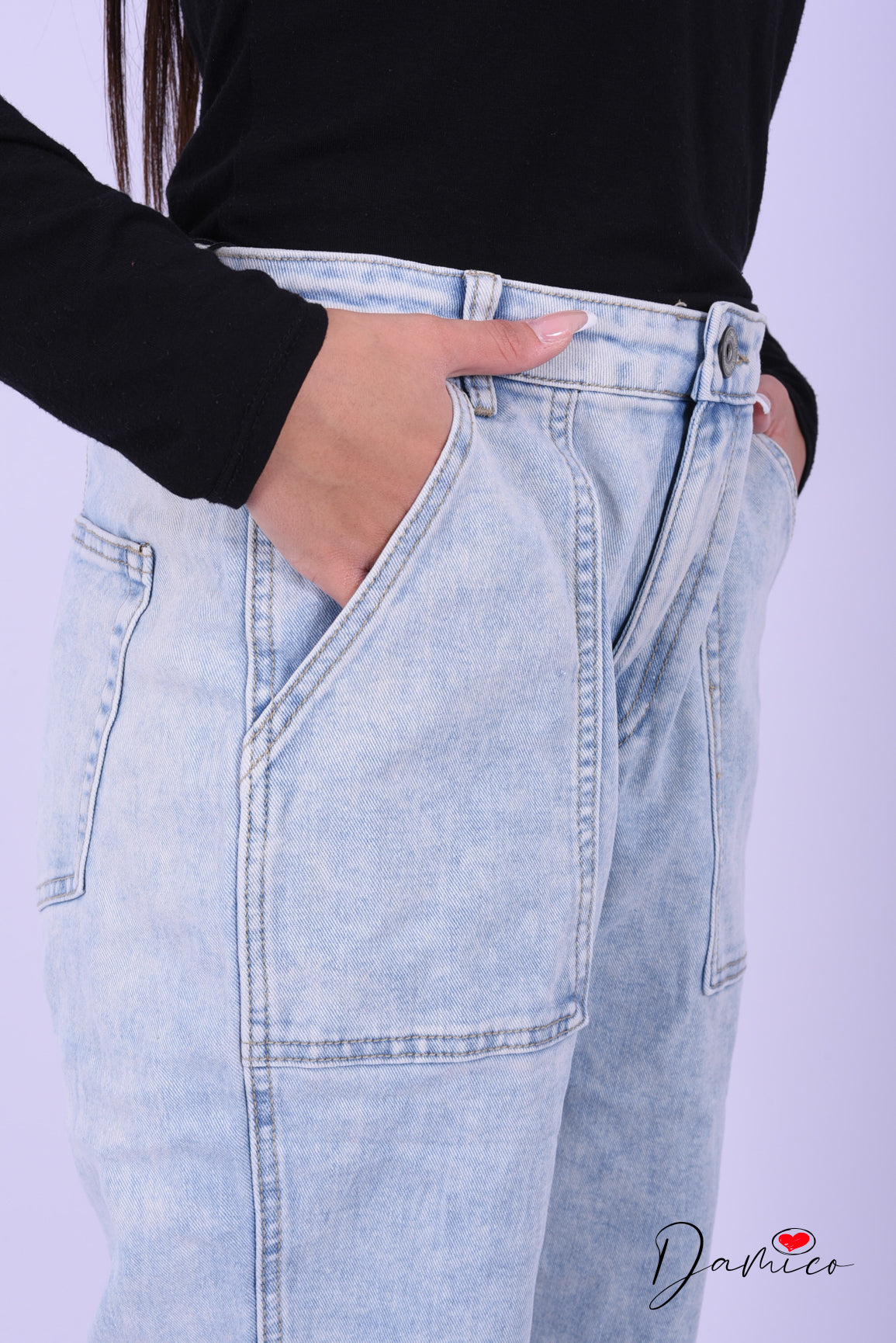 Jeans chiaro polsino