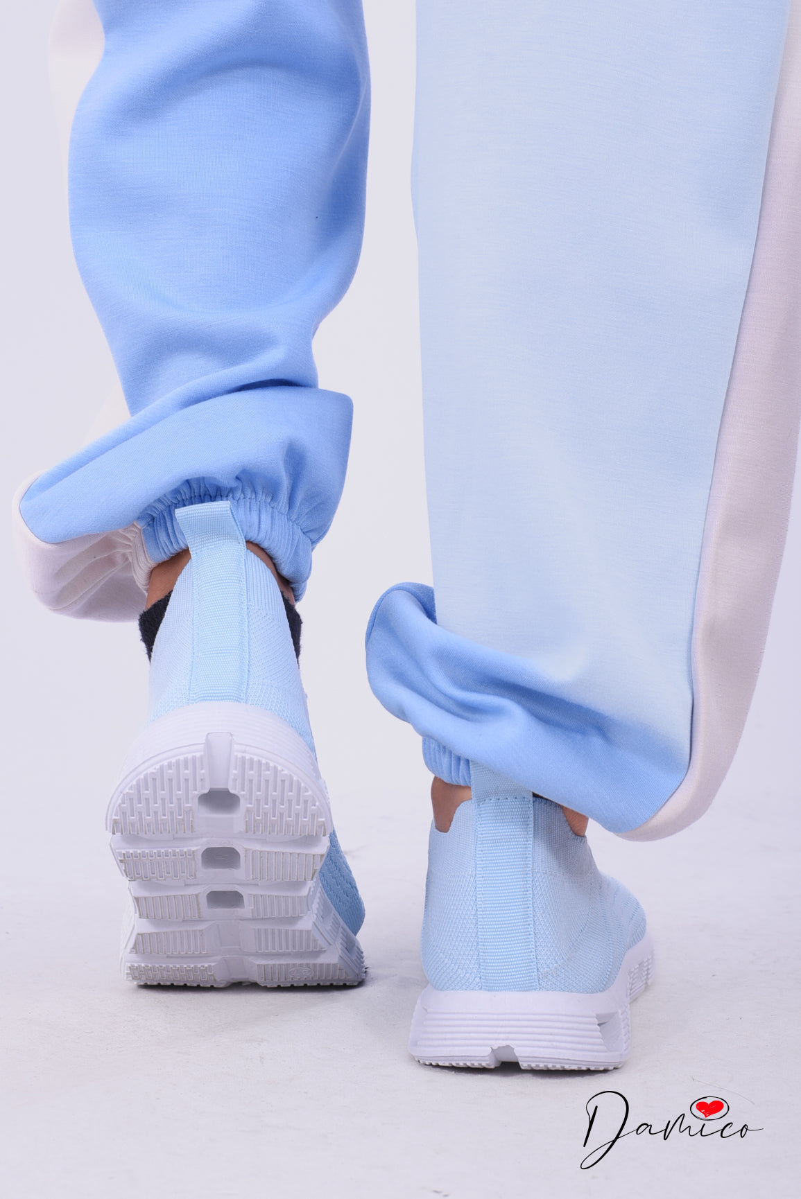Sneakers slip on basic