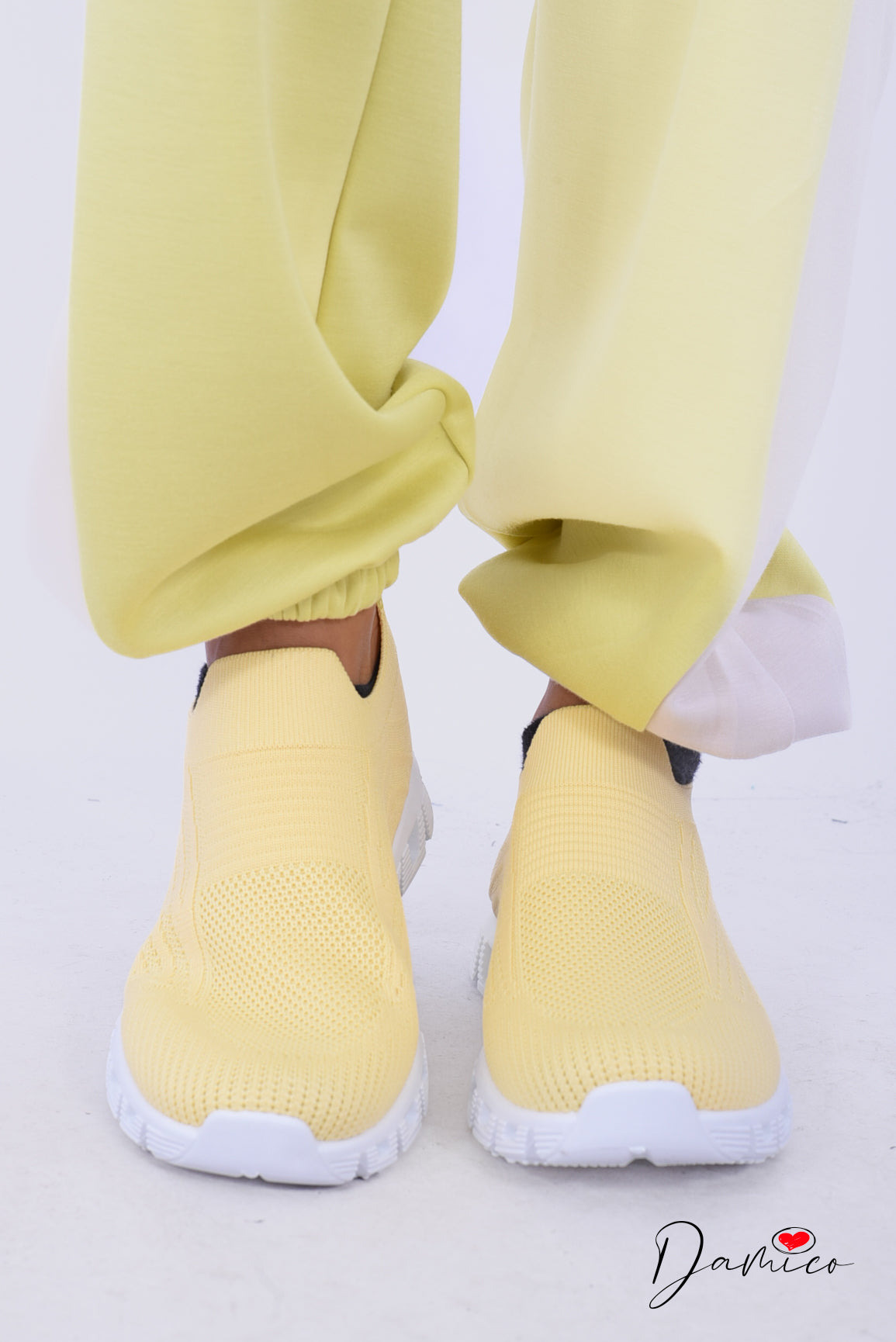Sneakers slip on basic
