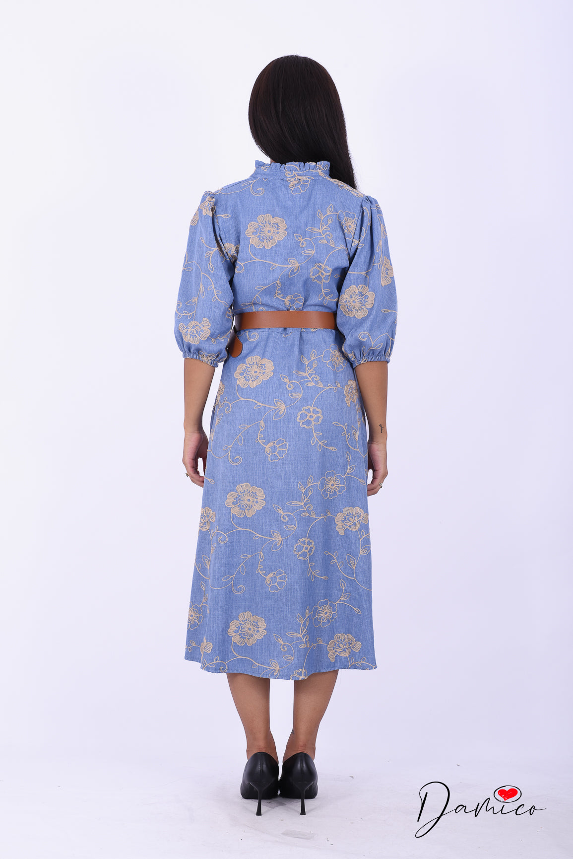 Abito alla coreana fiori ricamati