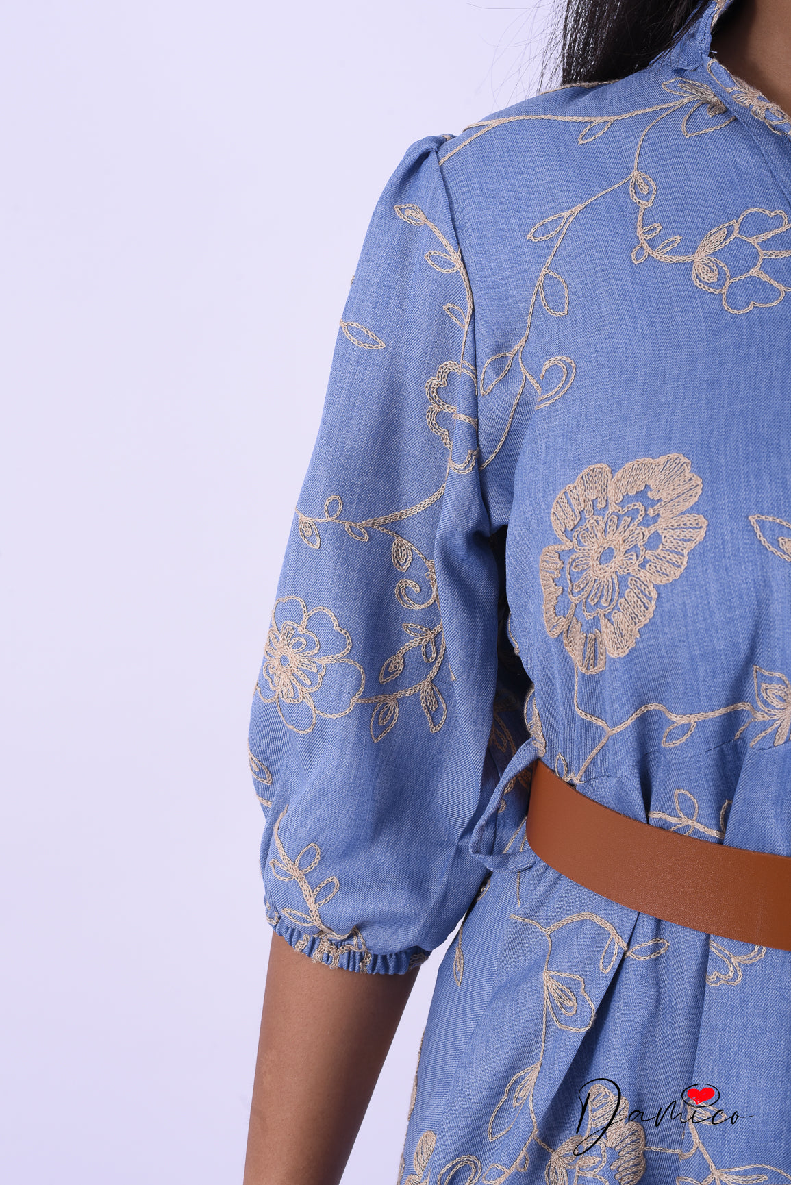 Abito alla coreana fiori ricamati