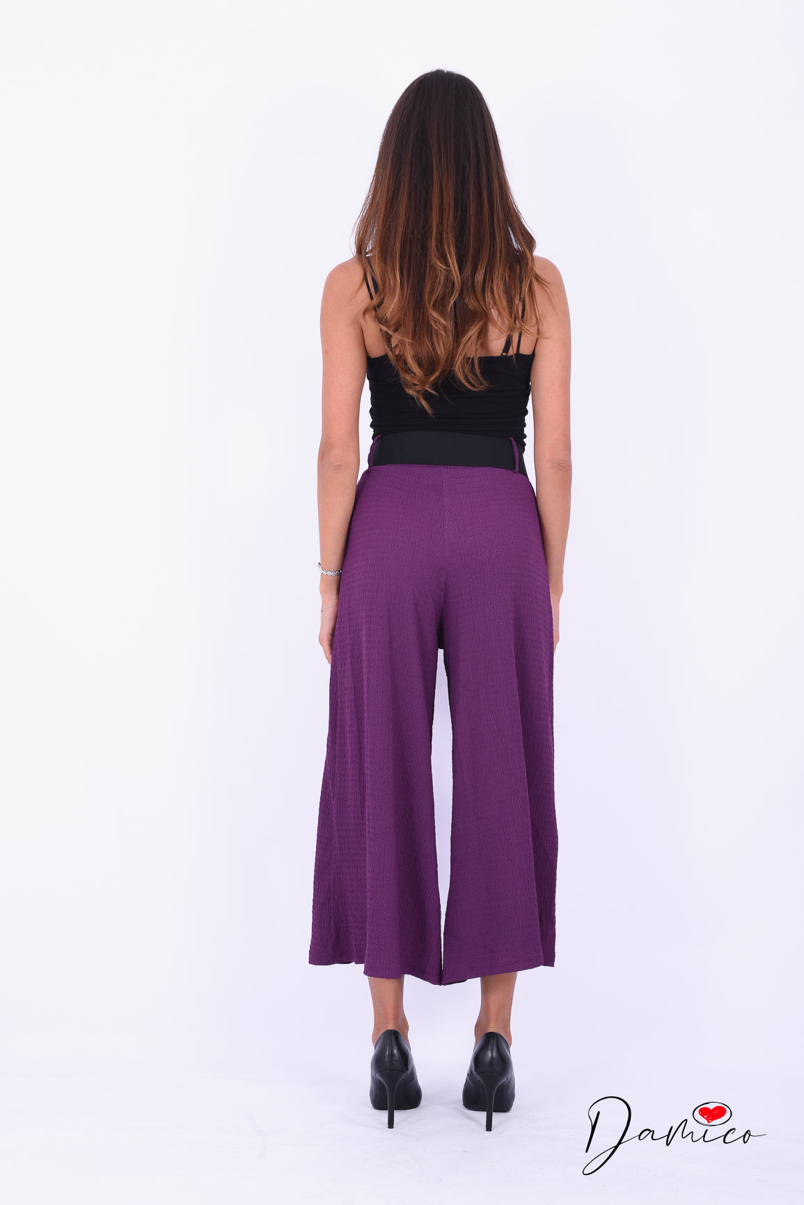 Pantalone ampio con cintura