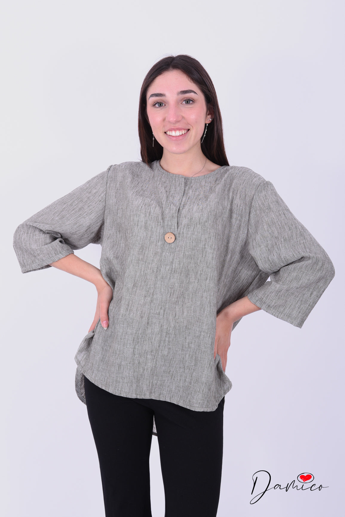 Blusa a V con bottone