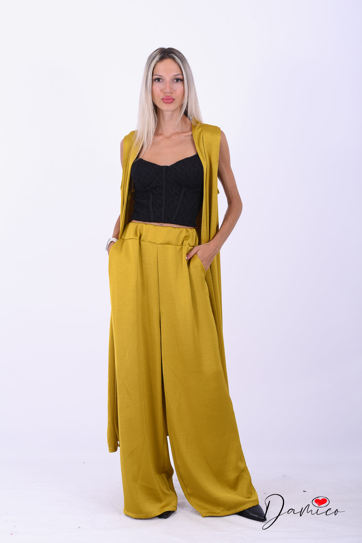 Completo gilet lungo + panta palazzo satin