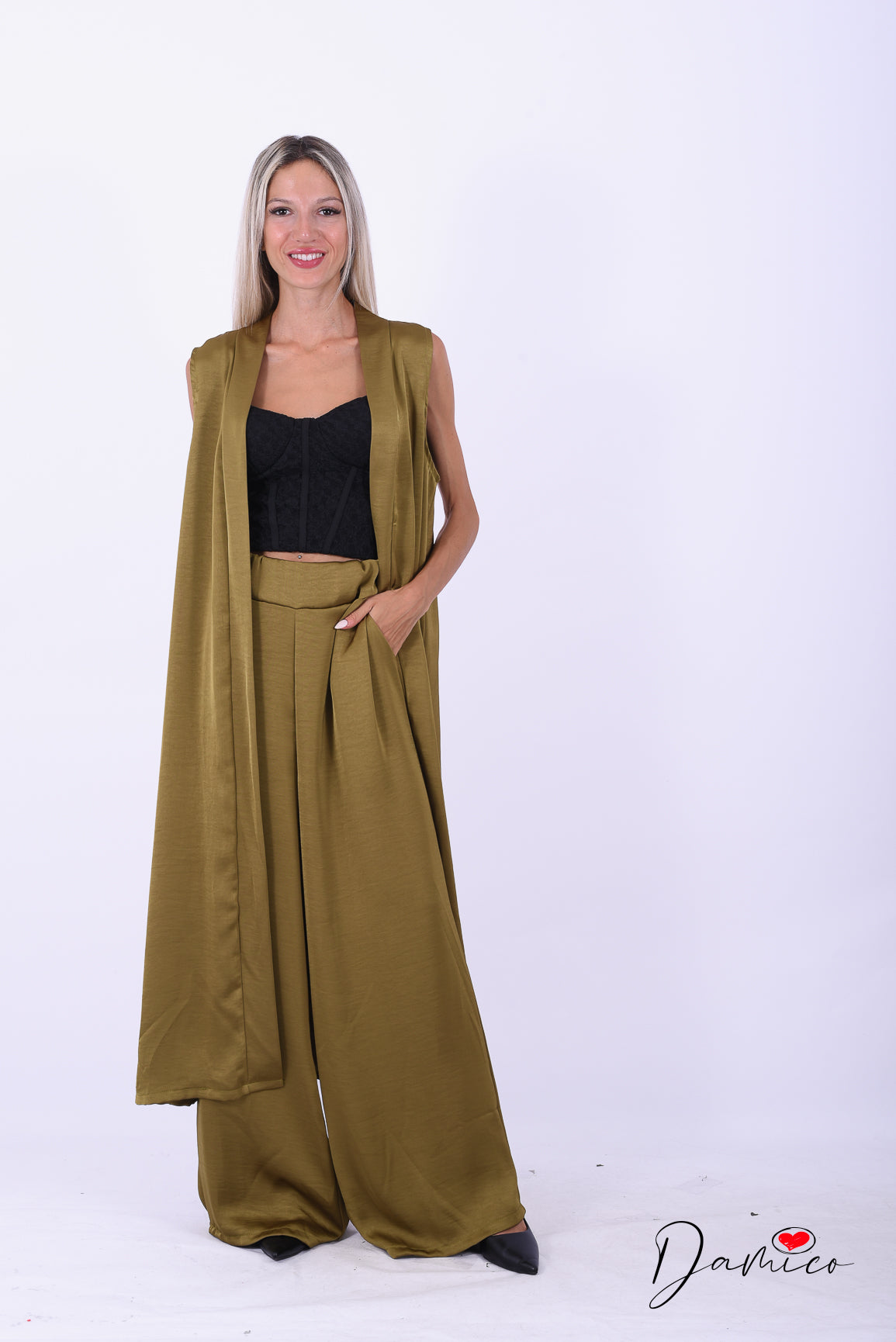 Completo gilet lungo + panta palazzo satin