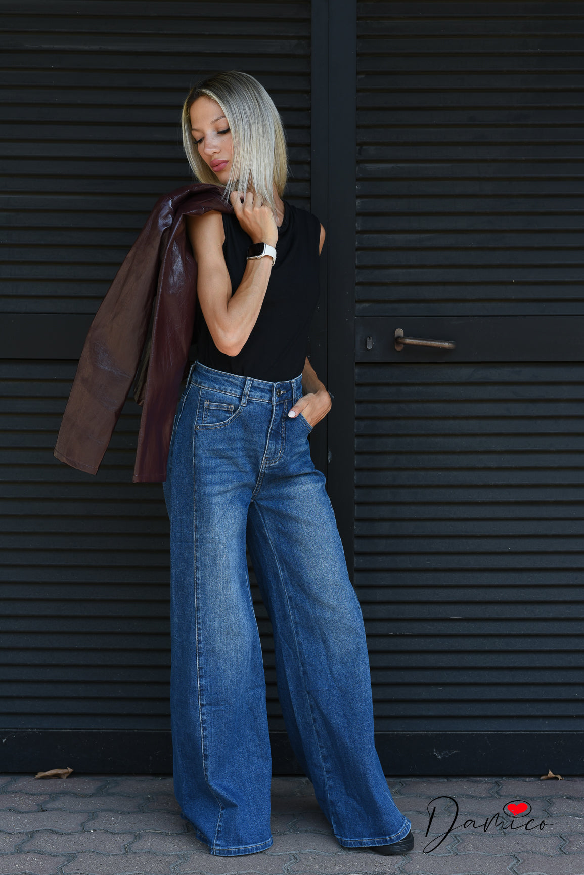 Jeans wide leg cucitura frontale