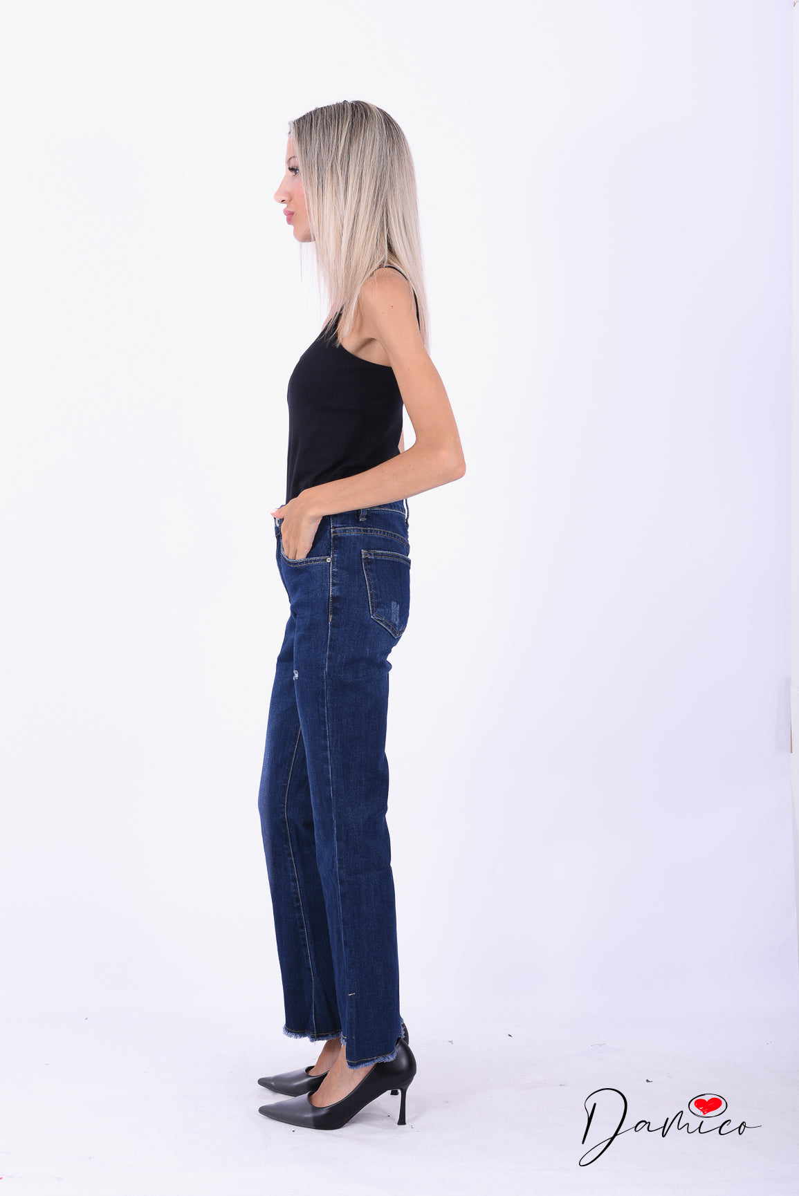 Jeans a zampa torn