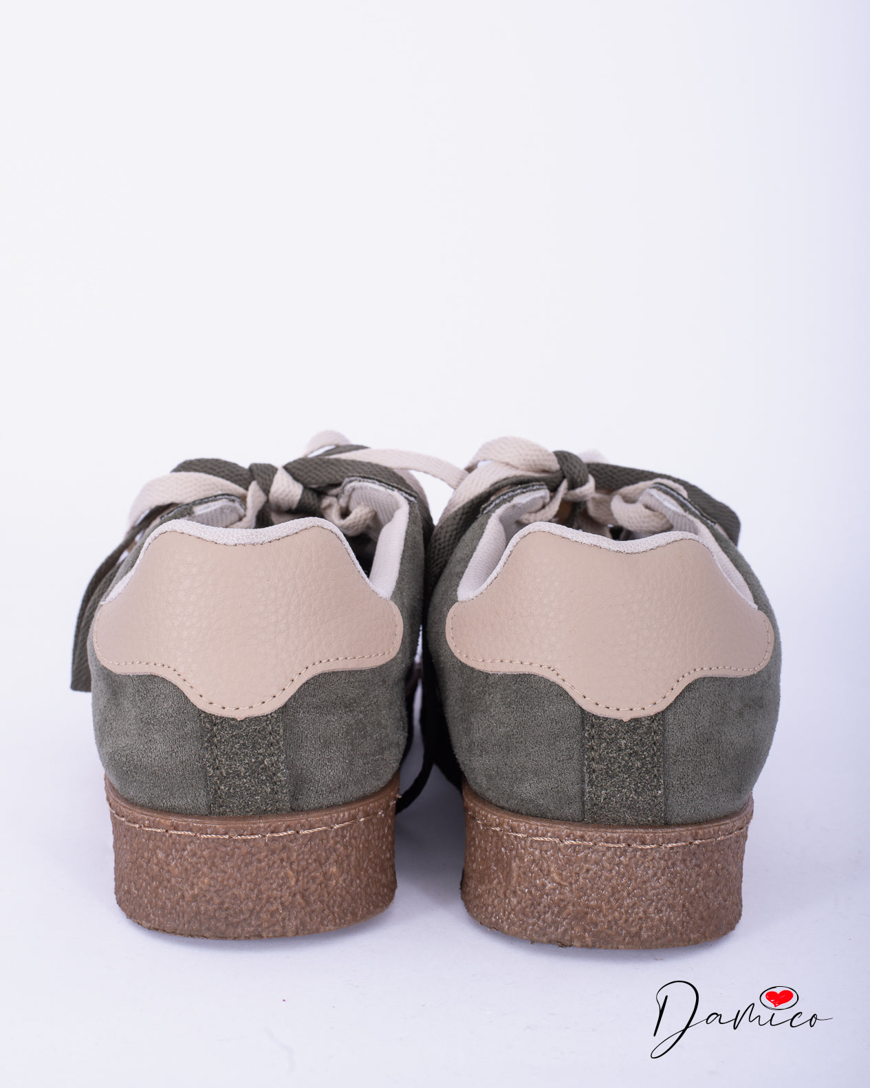 Sneakers scamosciata ᗺB