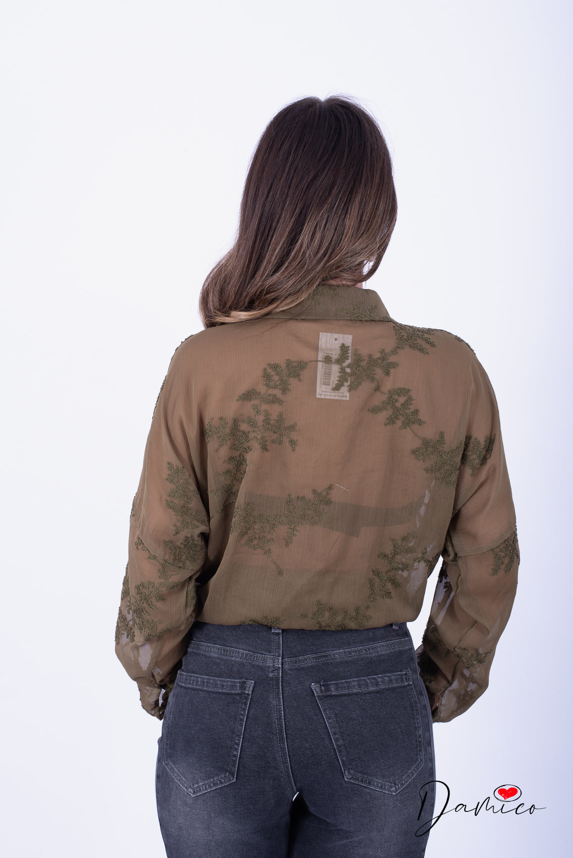 Camicia voile con ricami