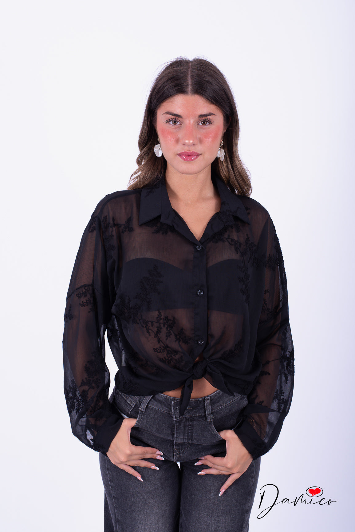 Camicia voile con ricami