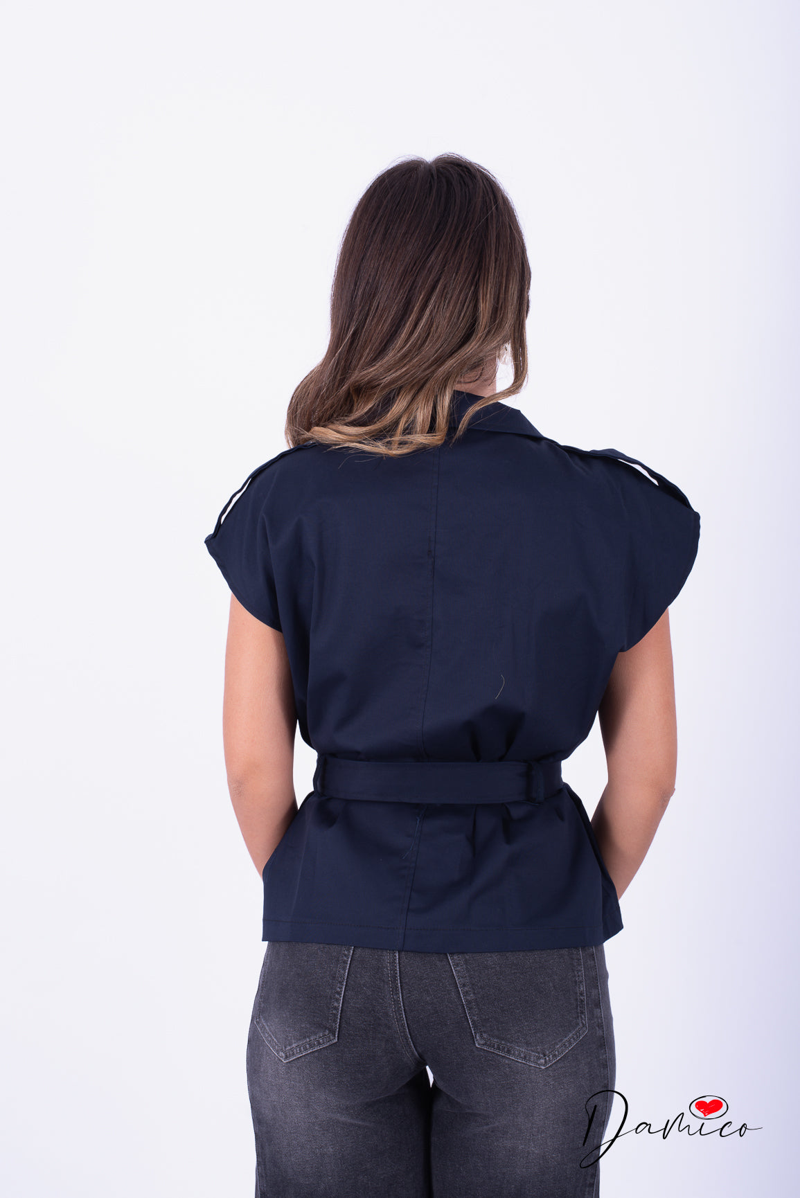 Trench corto smanicato