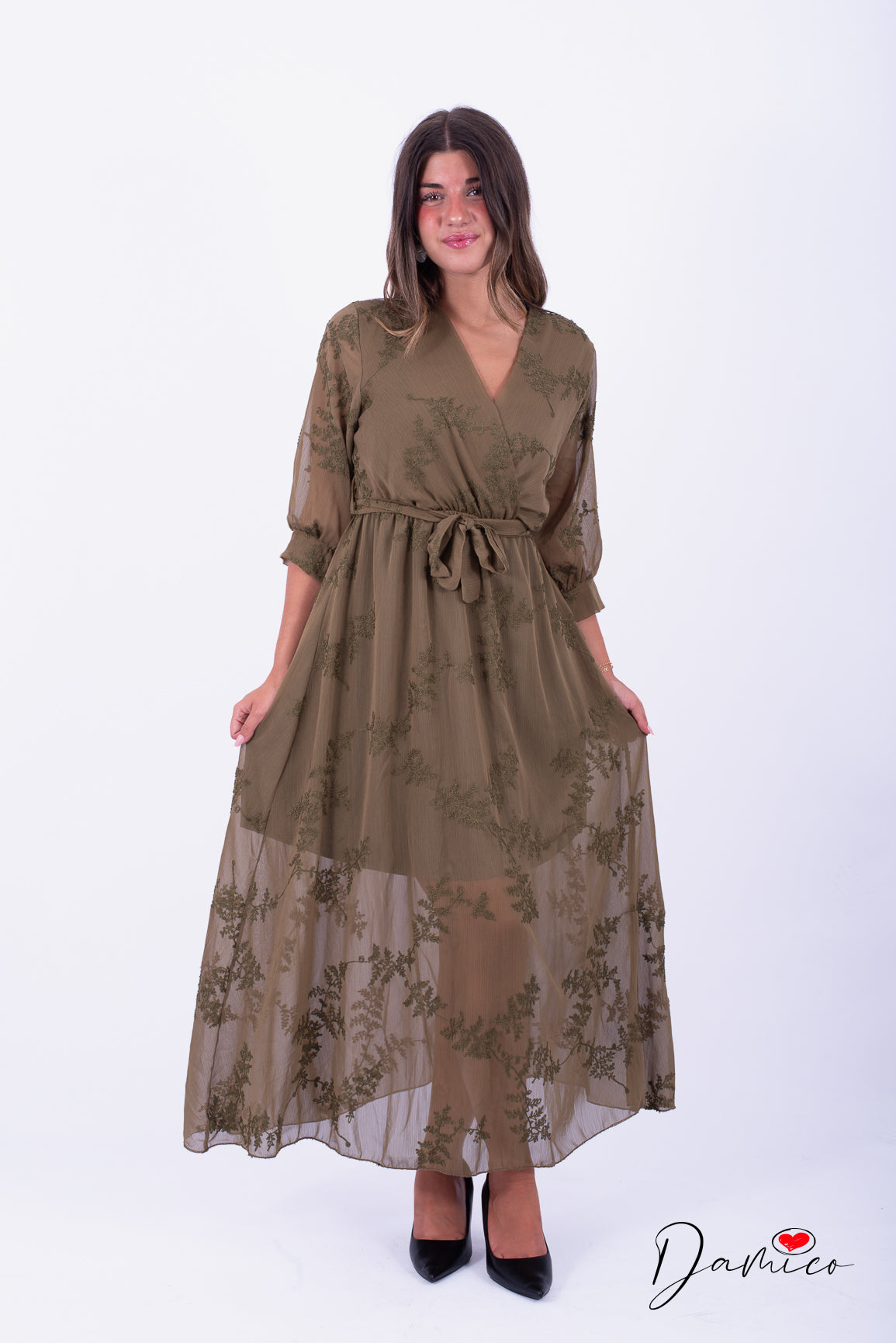 Abito m3/4 voile con ricami