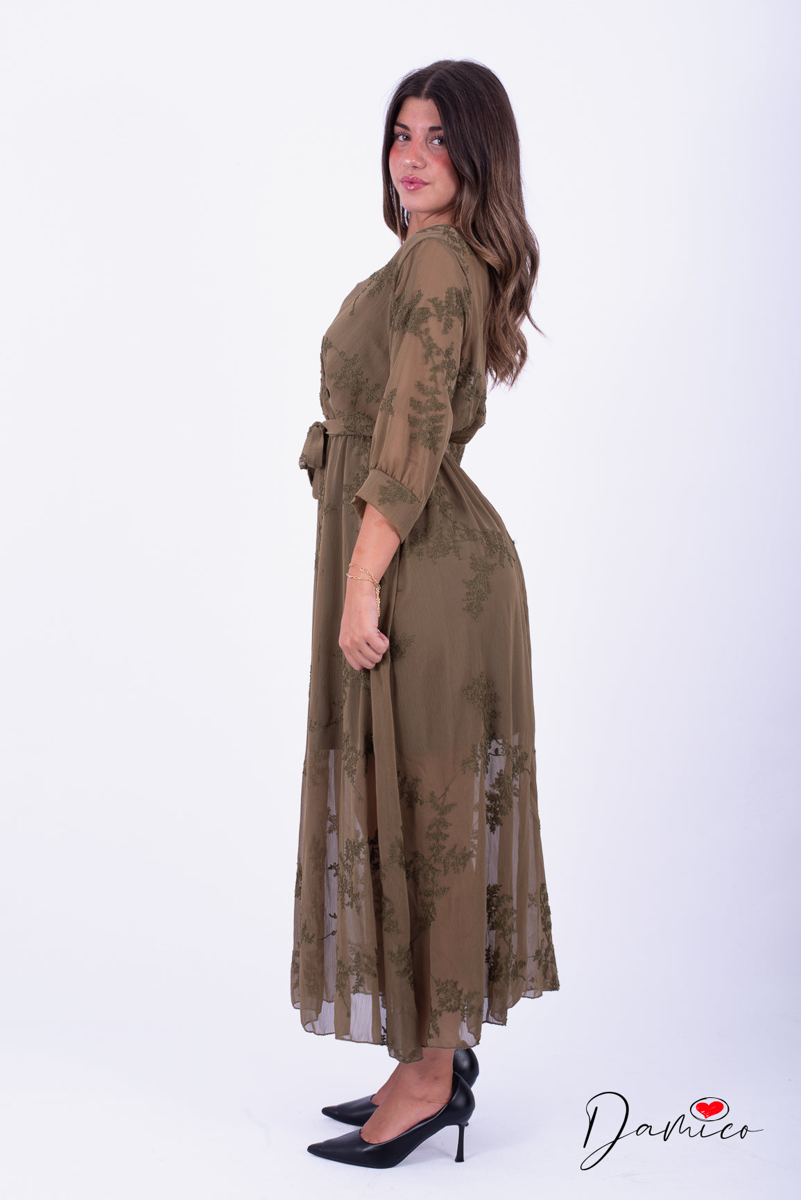 Abito m3/4 voile con ricami