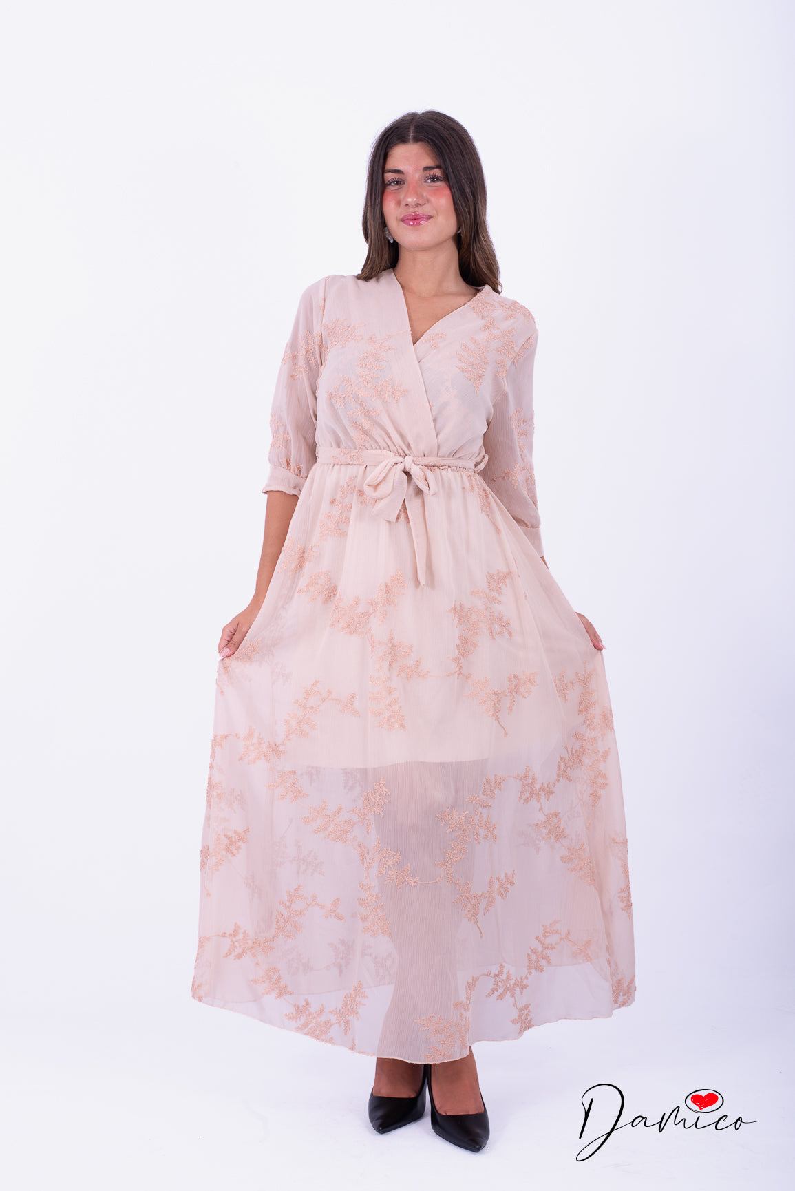 Abito m3/4 voile con ricami
