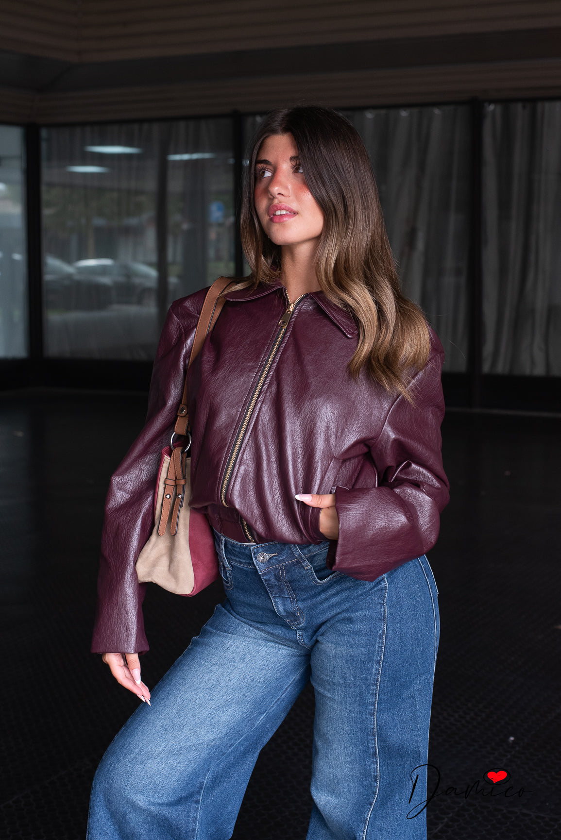 Bomber ecopelle zip e colletto