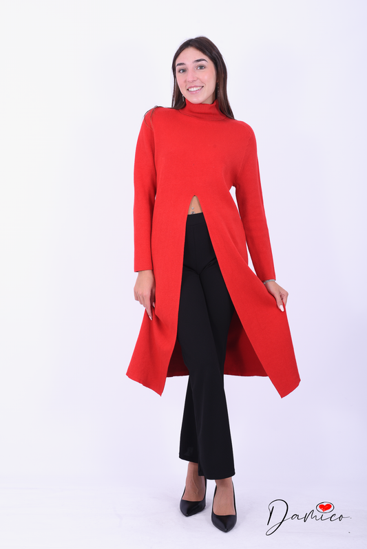 Maglia dolcevita con spacco