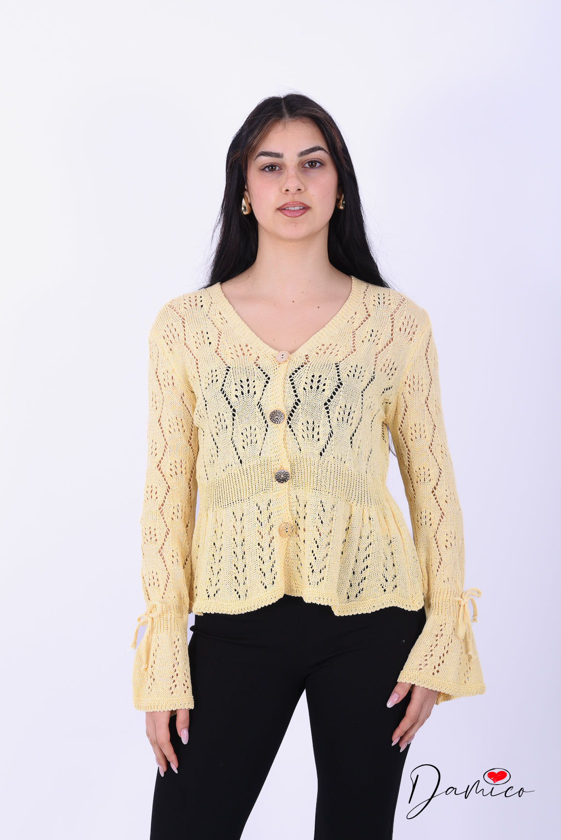Cardigan doily